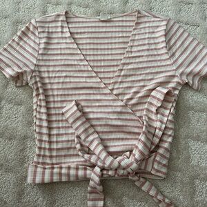 Garage summer tie top size small